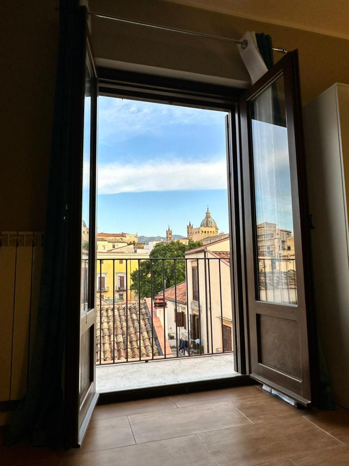 Centrumassimo Apartment Palermo Buitenkant foto